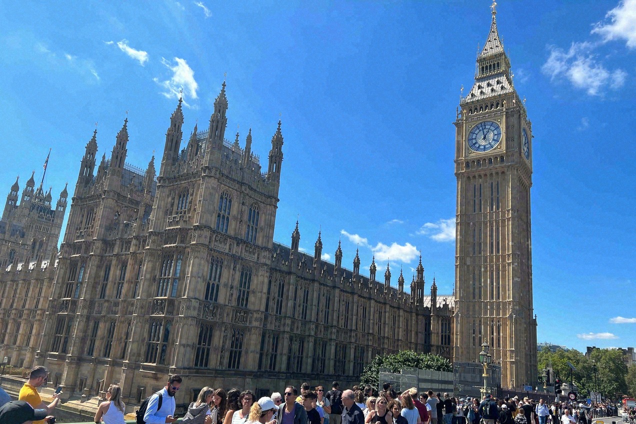 Palace of Westminster mit Big Ben in London